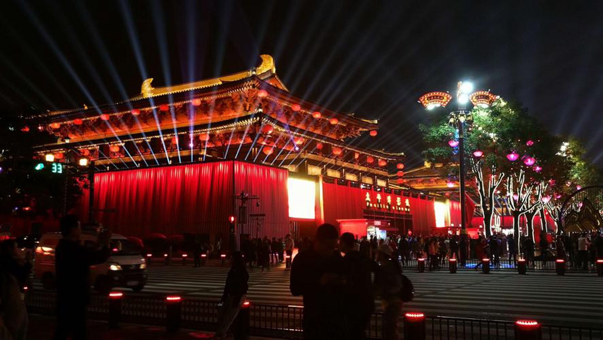 探寻东廊艺术：购藏入门指南